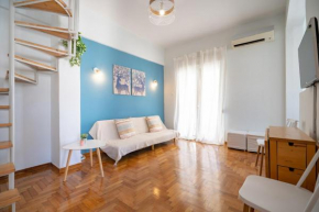 Apartment with City View in Piraeus